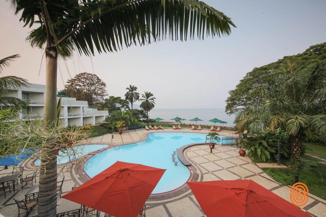 Lake Kivu Serena Hotel ギセニ エクステリア 写真