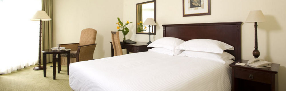 Lake Kivu Serena Hotel ギセニ エクステリア 写真